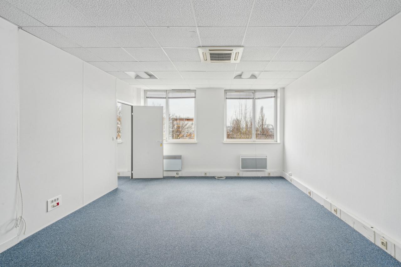 Bureau Neuilly-Plaisance 634m² Location bureau Neuilly-Plaisance Seine-Saint-Denis OLBUR2418860 3